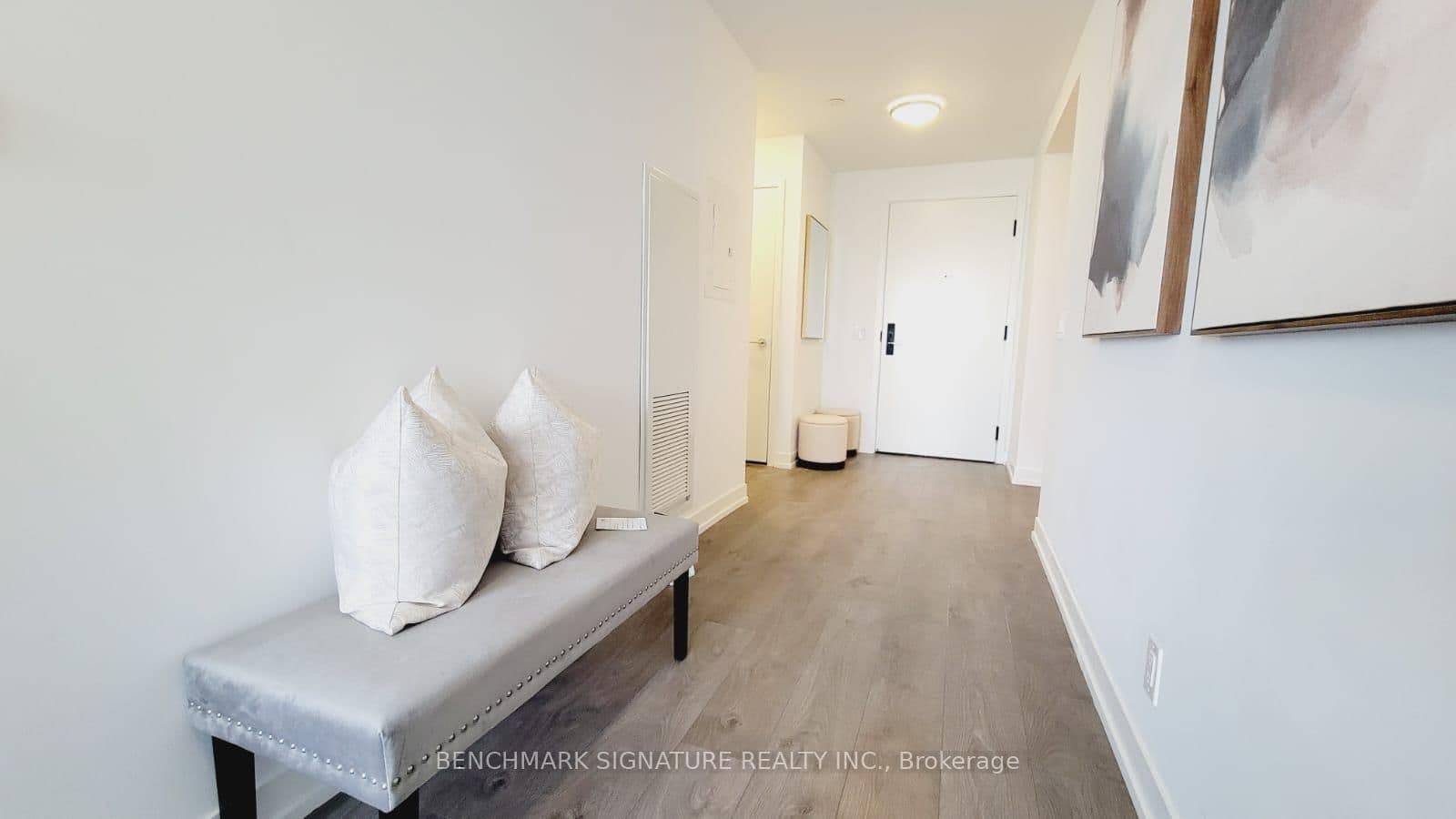 270 Dufferin Street, Unit LPH 18 - Image 5