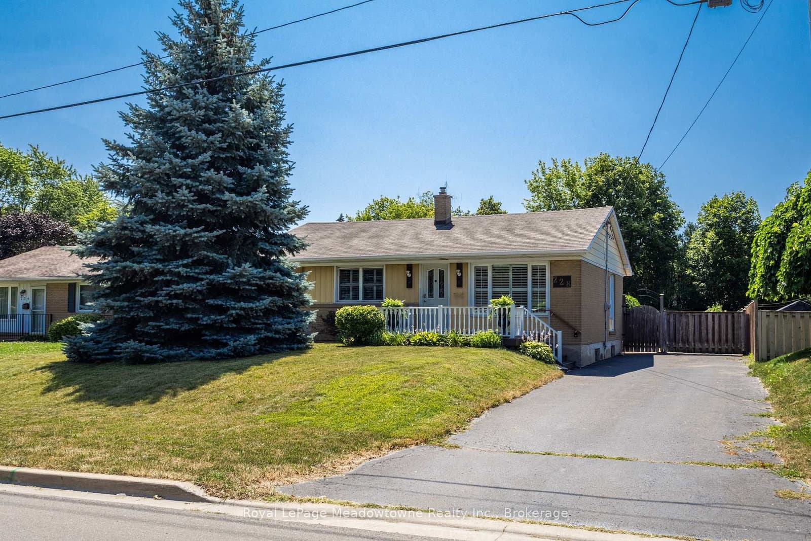 228 Bell Street - Image 1