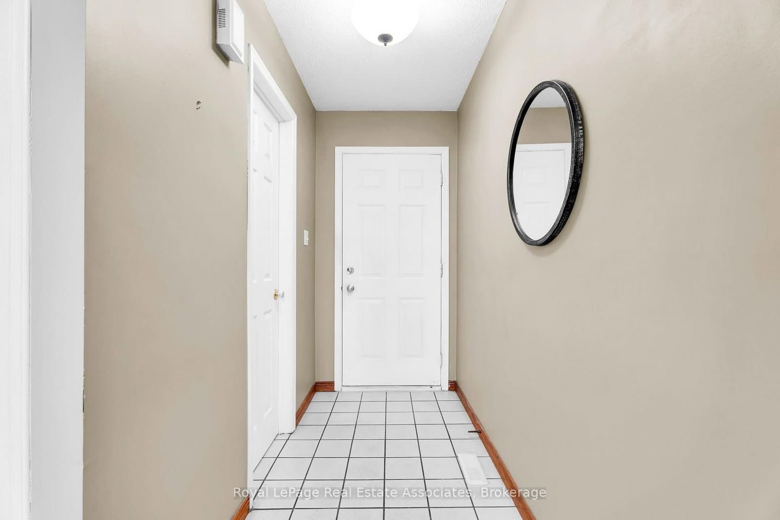 9 Windwood Drive - Image 4