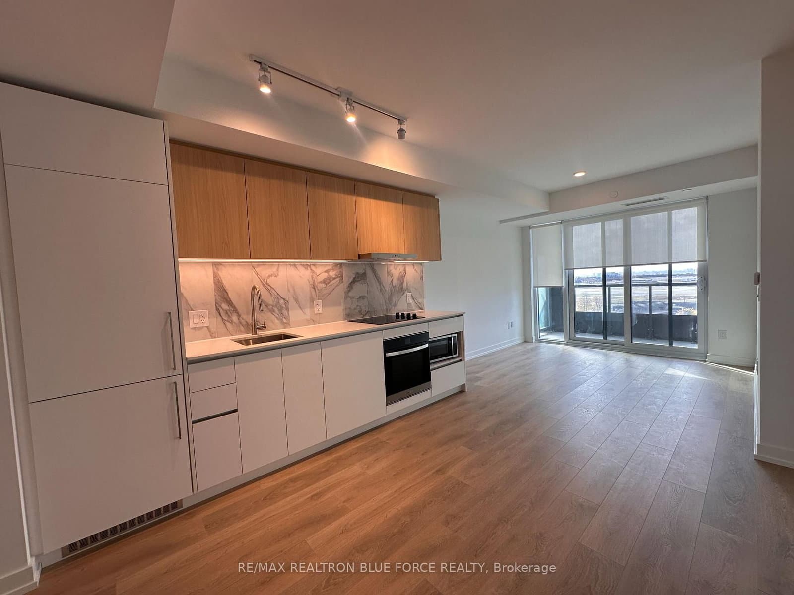 1100 Sheppard Avenue W, Unit 1215 - Image 4