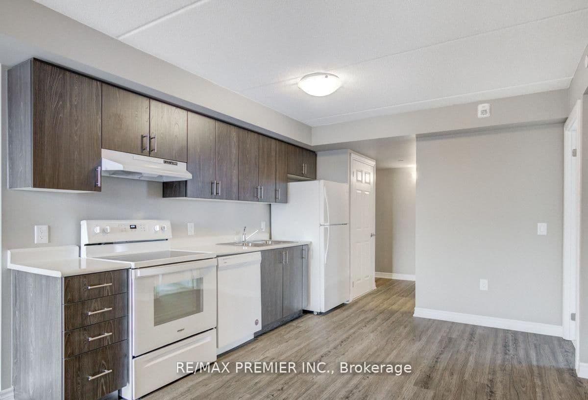 716 Main Street E, Unit 905 - Image 5