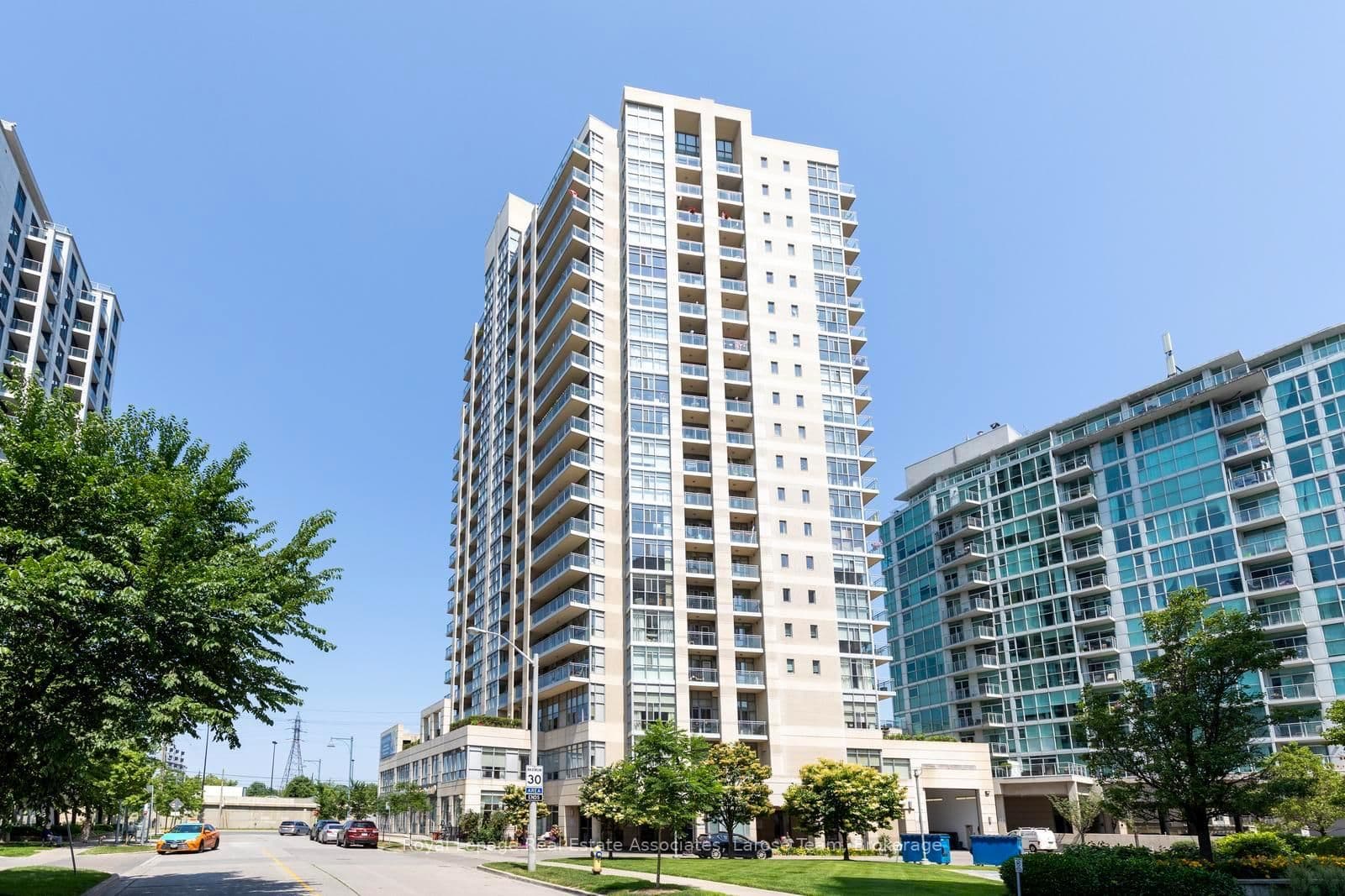 3 Marine Parade Drive, Unit 2101 - Image 2