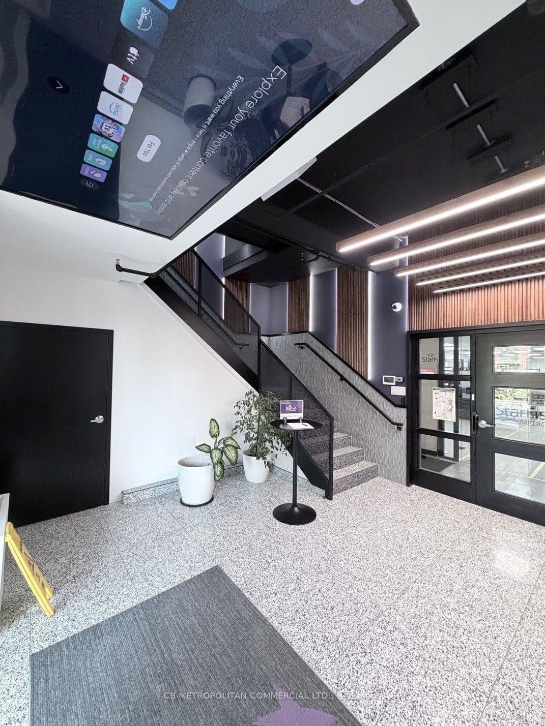 139 Mulock Avenue, Unit 2nd Floor - Image 3