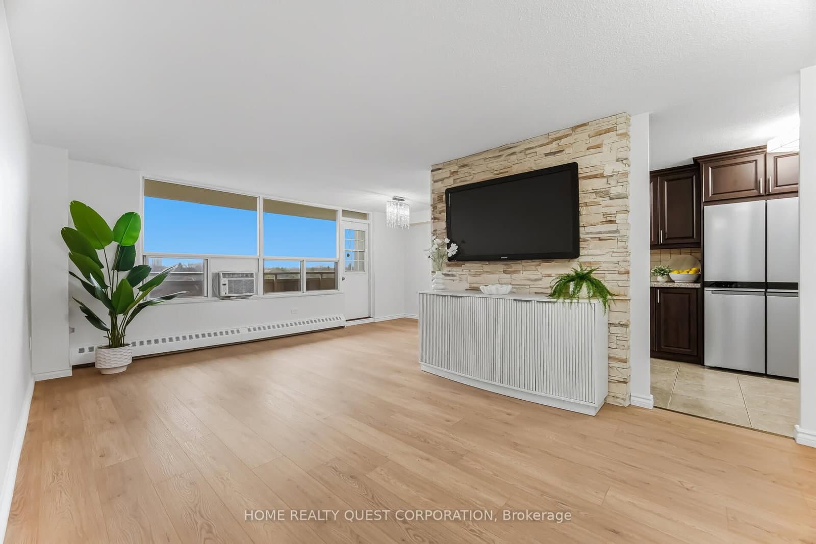 3120 Kirwin Avenue, Unit 605 - Image 4