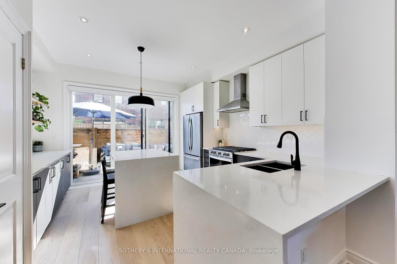 80 Daisy Avenue, Unit 30 - Image 2