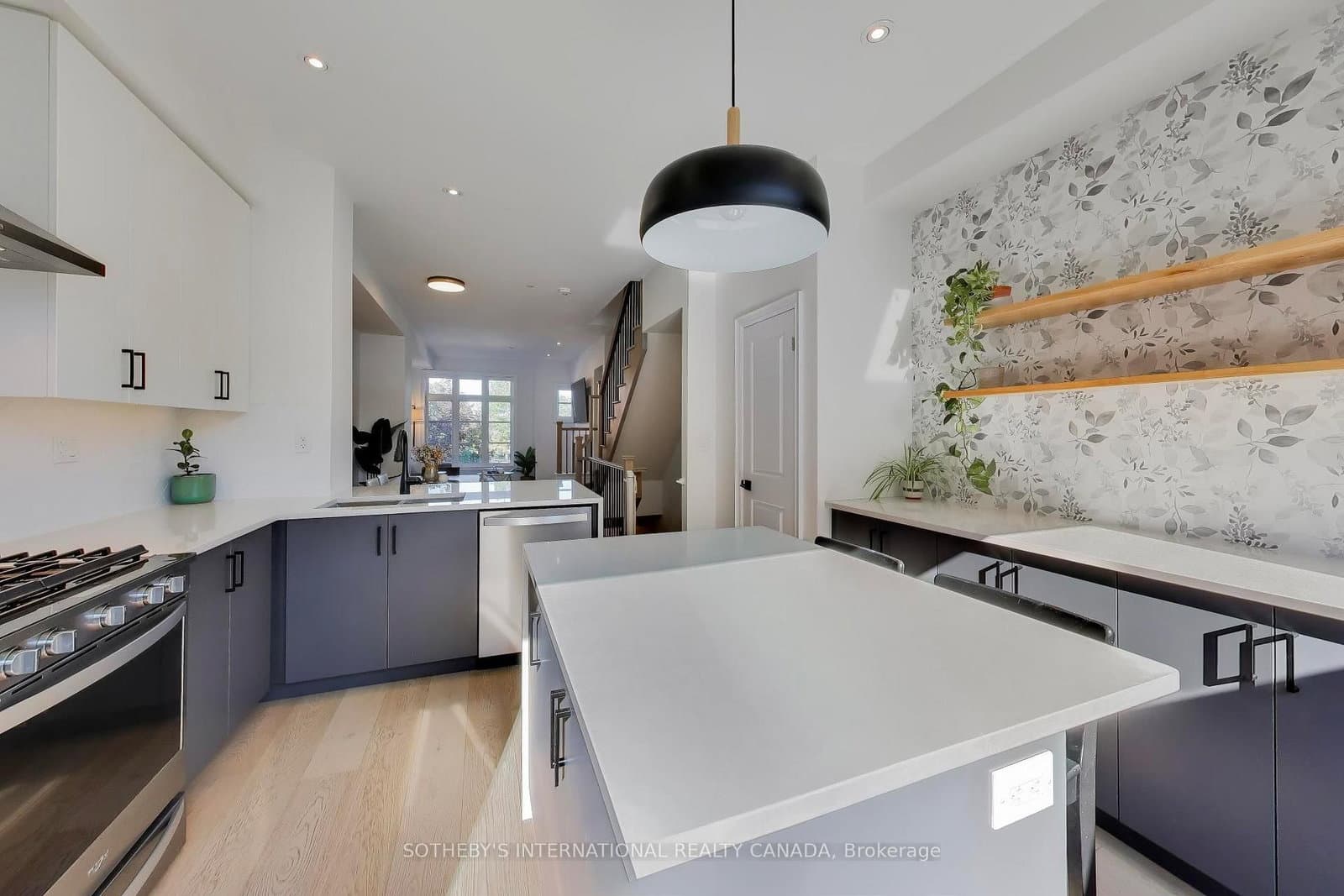 80 Daisy Avenue, Unit 30 - Image 4