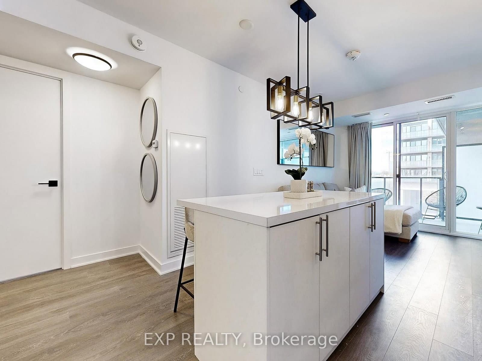 36 Zorra Street, Unit 330 - Image 1