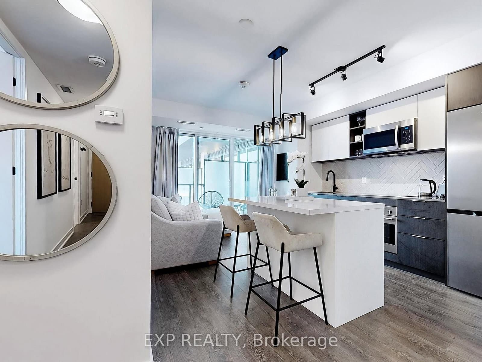 36 Zorra Street, Unit 330 - Image 2