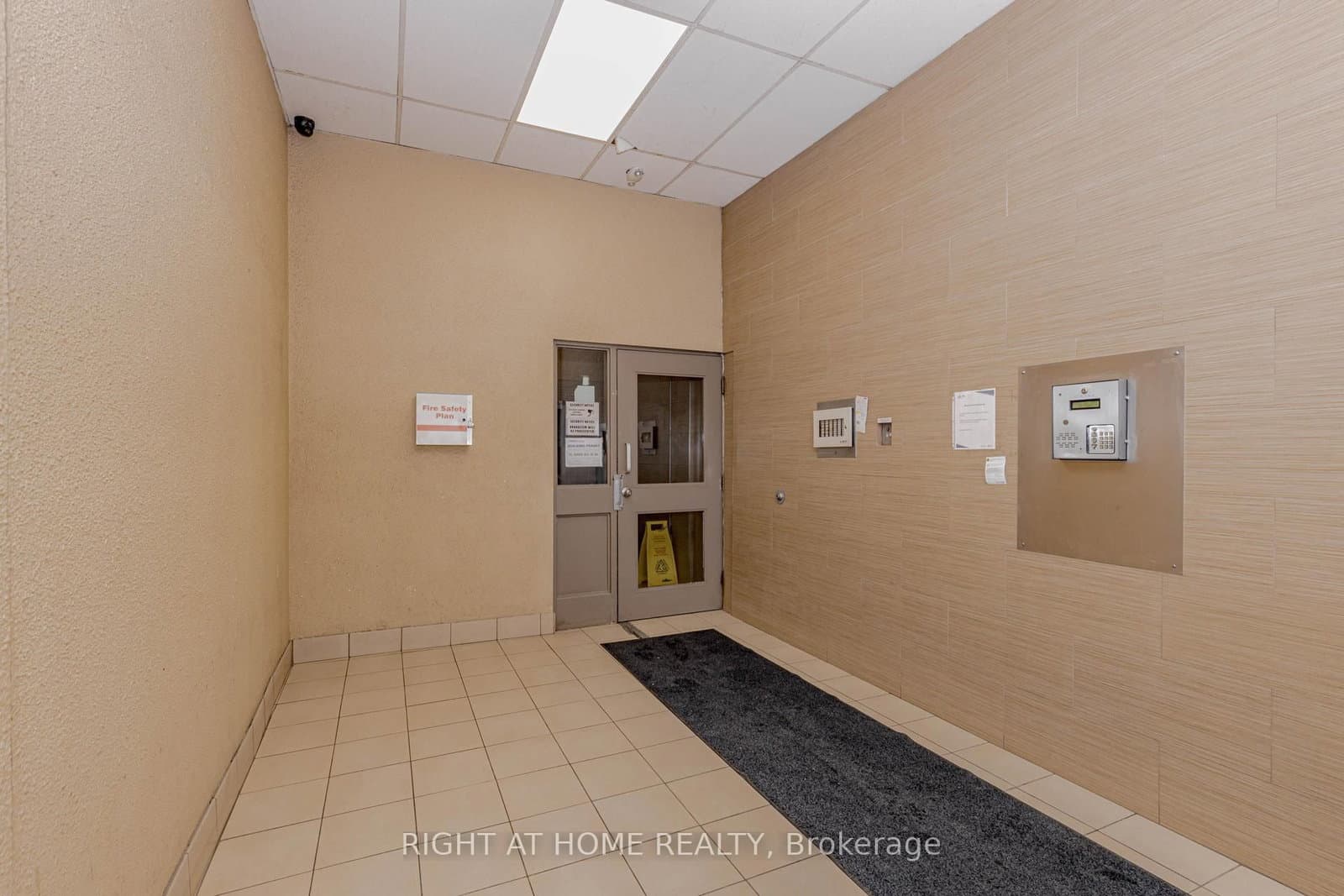 40 Rexdale Boulevard, Unit 3 - Image 5