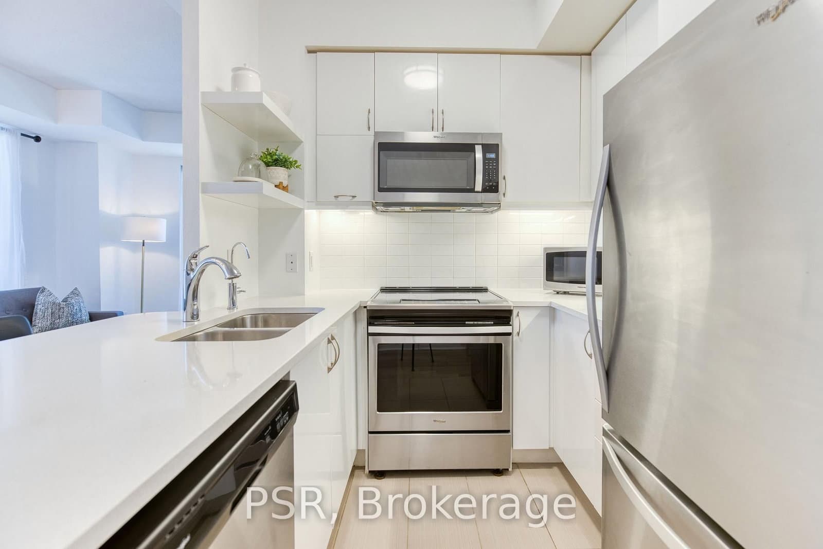 39 Annie Craig Avenue, Unit 905 - Image 4