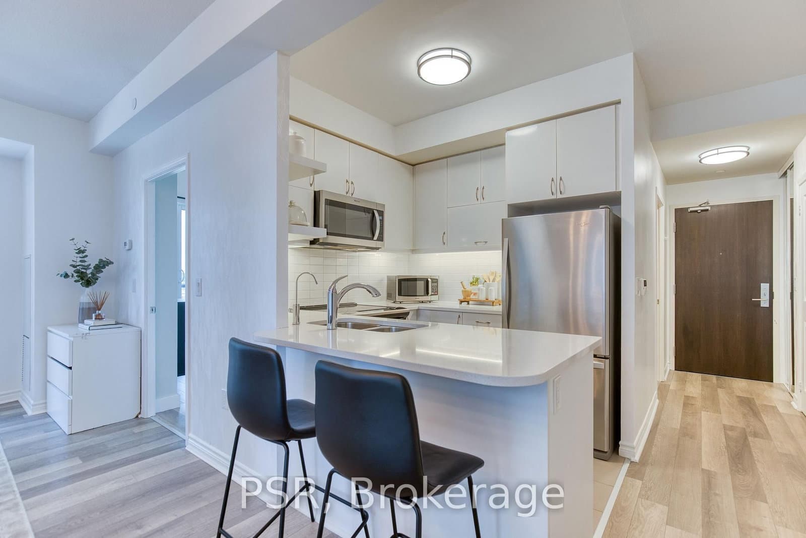 39 Annie Craig Avenue, Unit 905 - Image 5