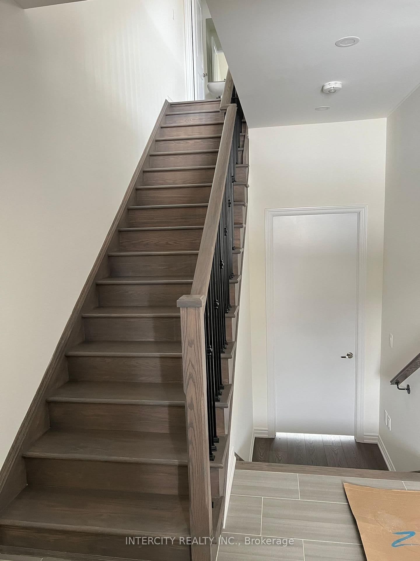392 Tim Manley Avenue - Image 3