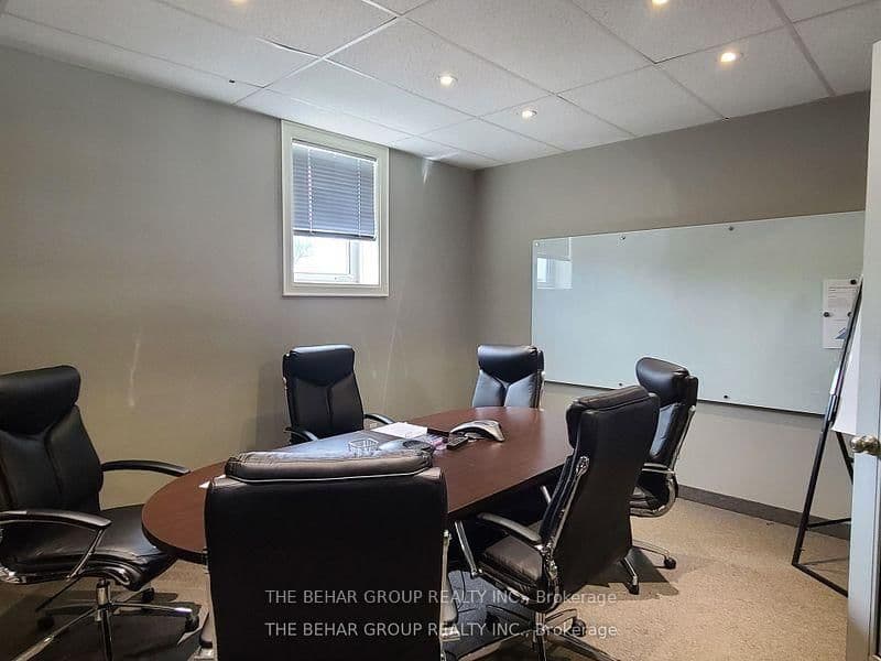550 Speers Road, Unit 1/Office 17 - Image 2