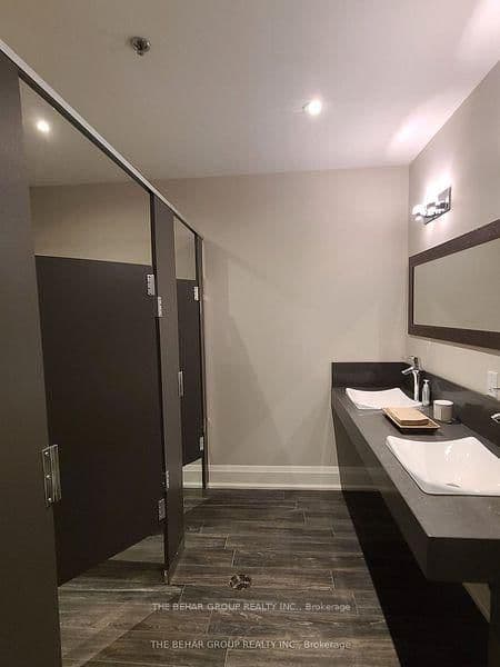 550 Speers Road, Unit 1/Office 17 - Image 6