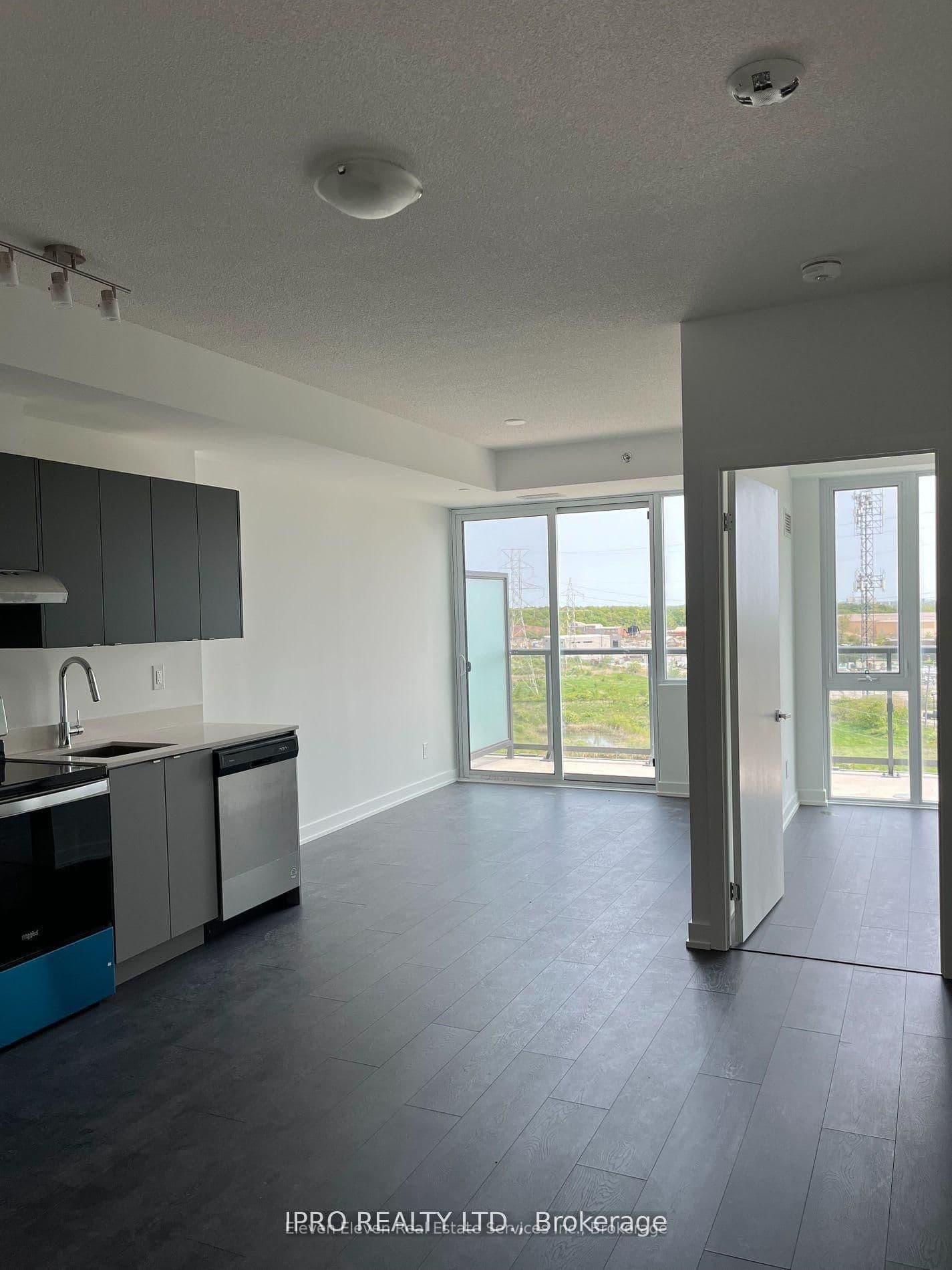 3200 Dakota Common, Unit B1009 - Image 4