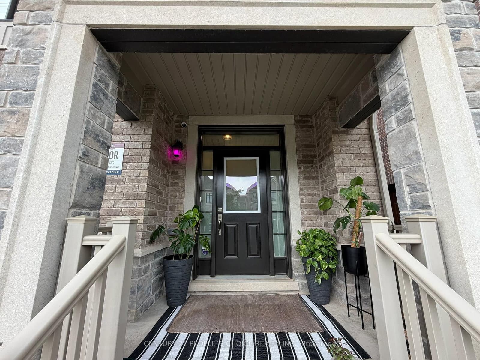 487 Bergamot Avenue - Image 5