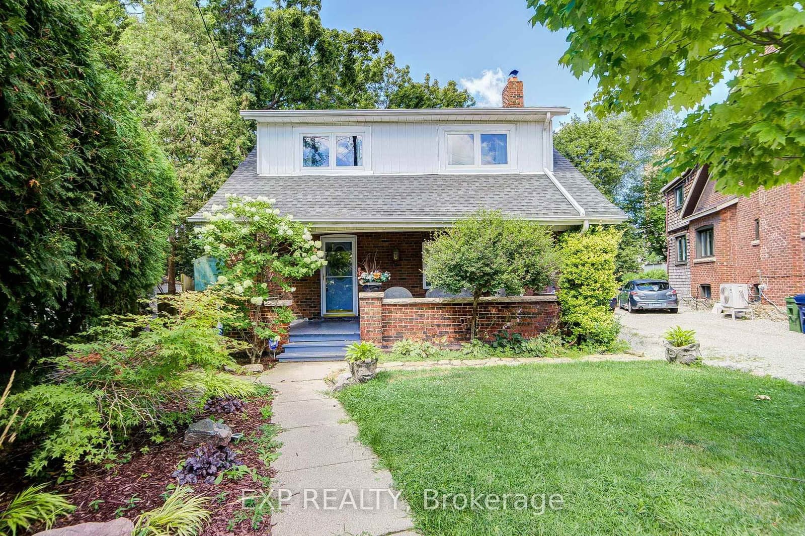 10 King Street Crescent - Image 1