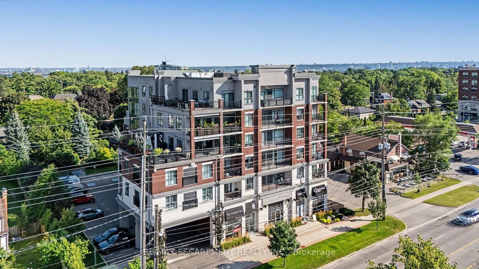 34 Plains Road E, Unit 206 - Image 1