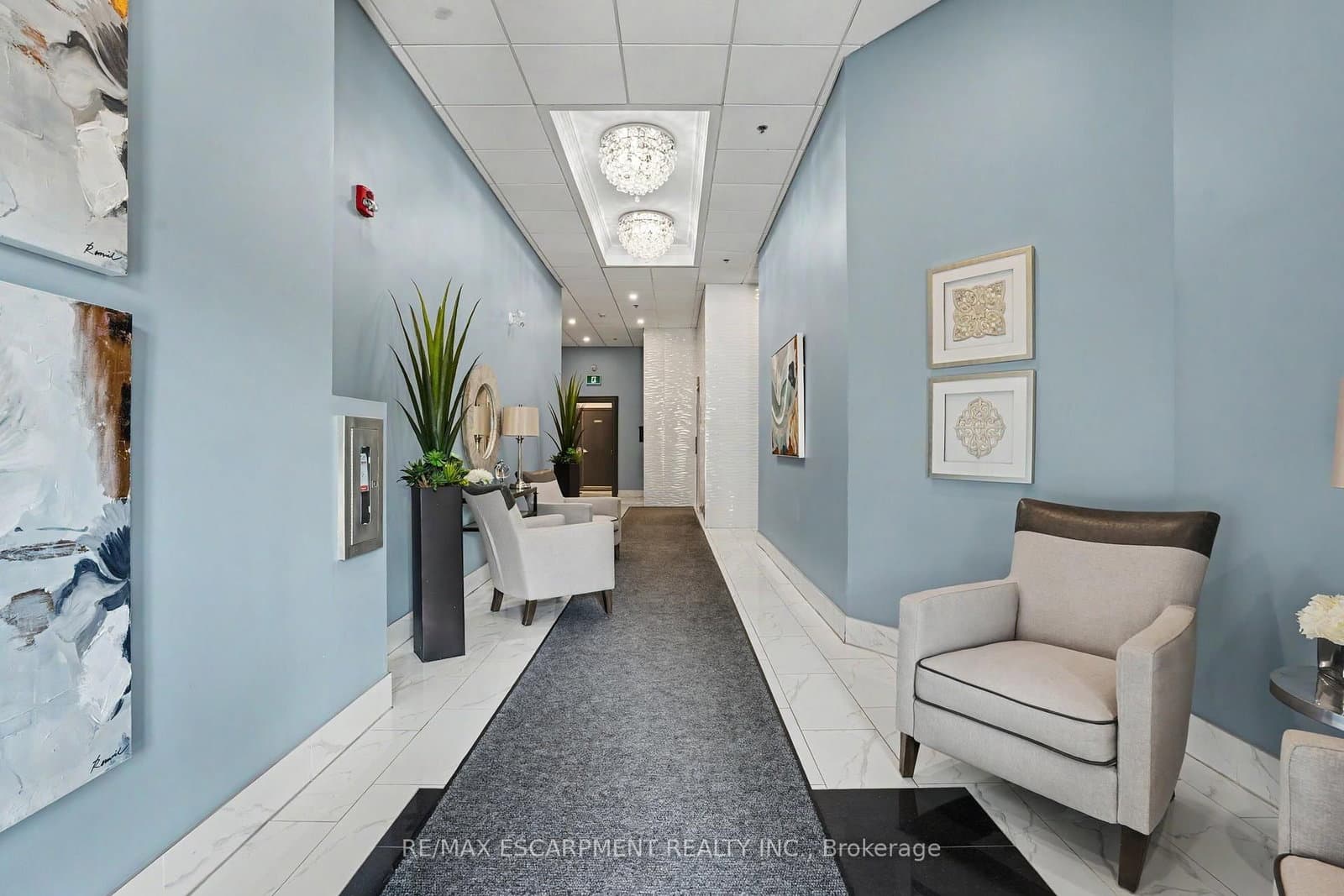 34 Plains Road E, Unit 206 - Image 3