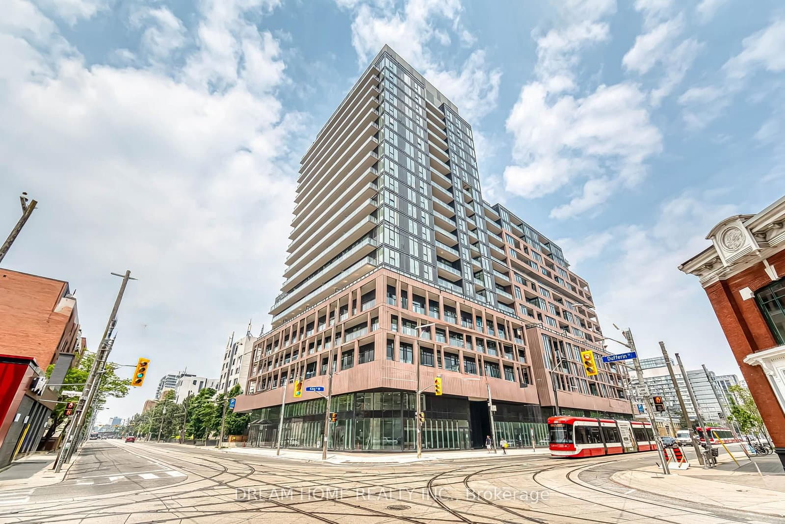 285 Dufferin Street, Unit 705