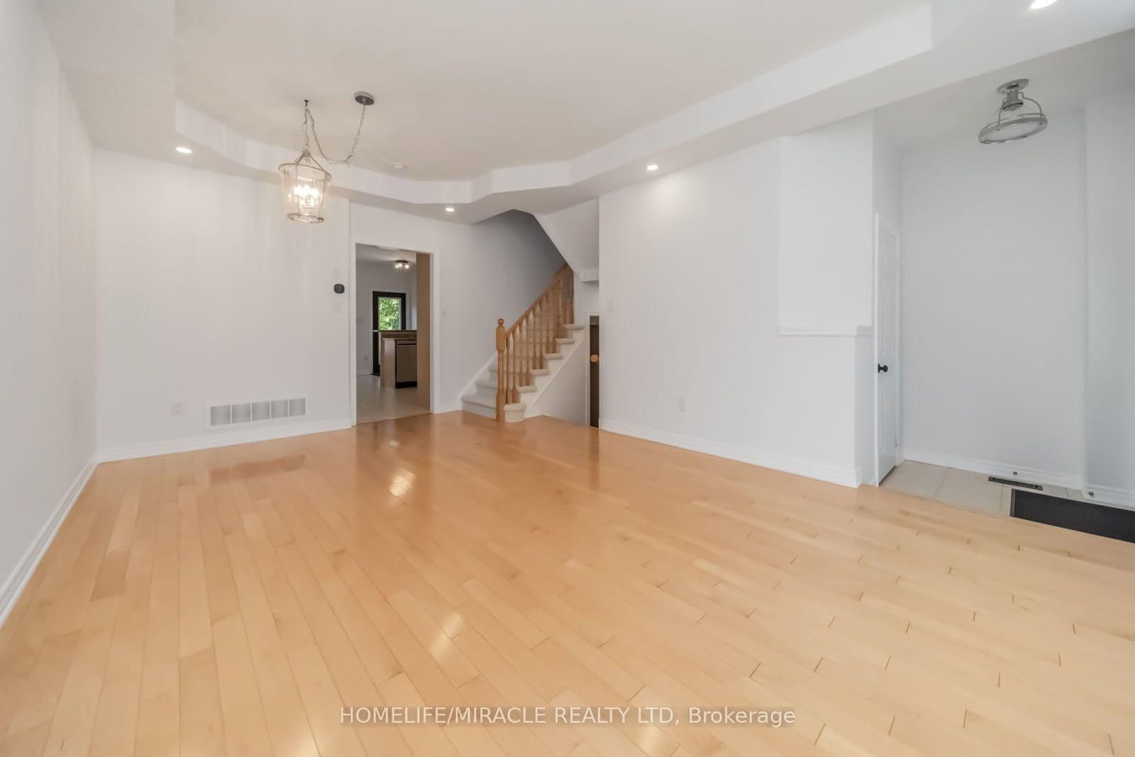 257 Gatwick Drive - Image 4