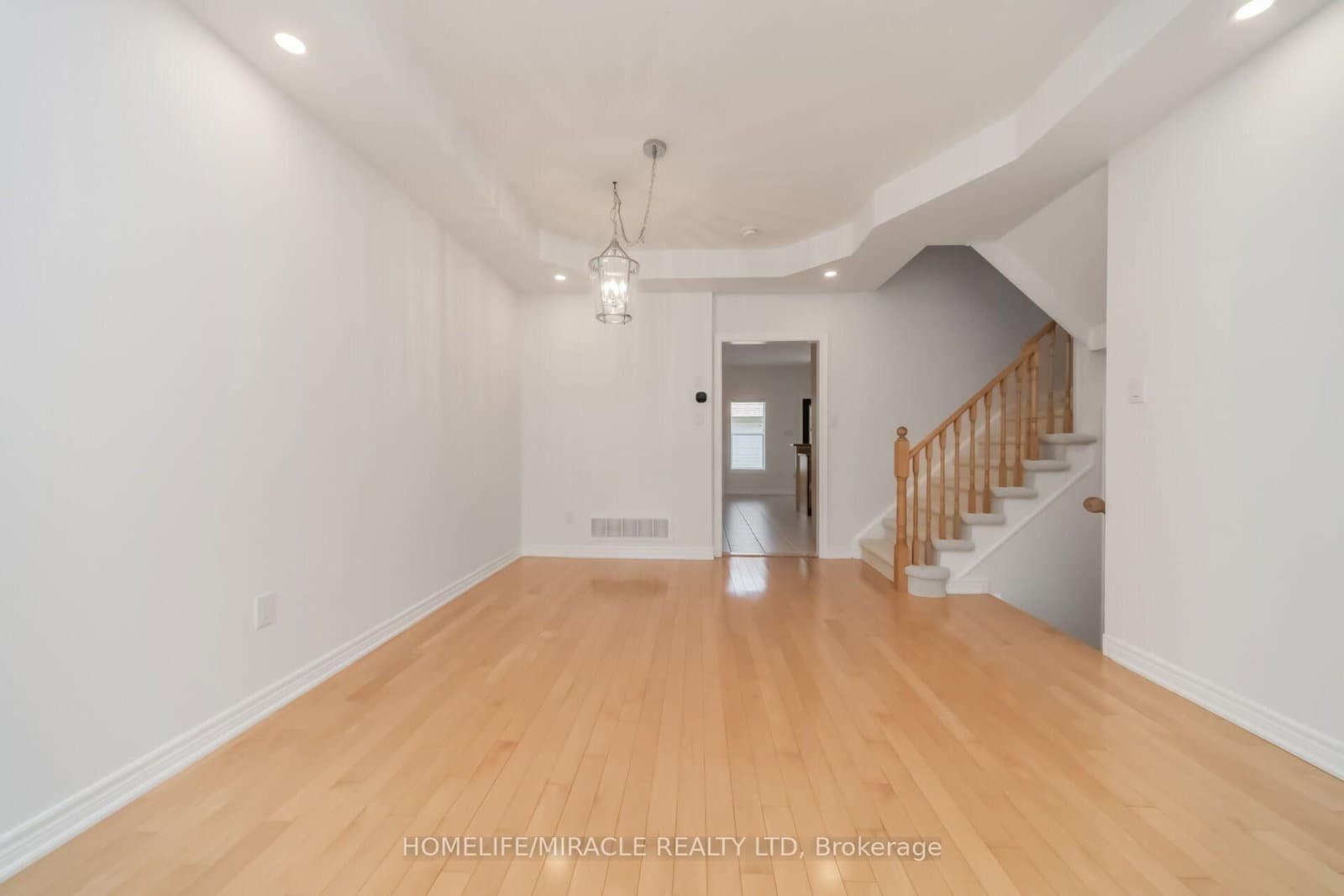 257 Gatwick Drive - Image 6