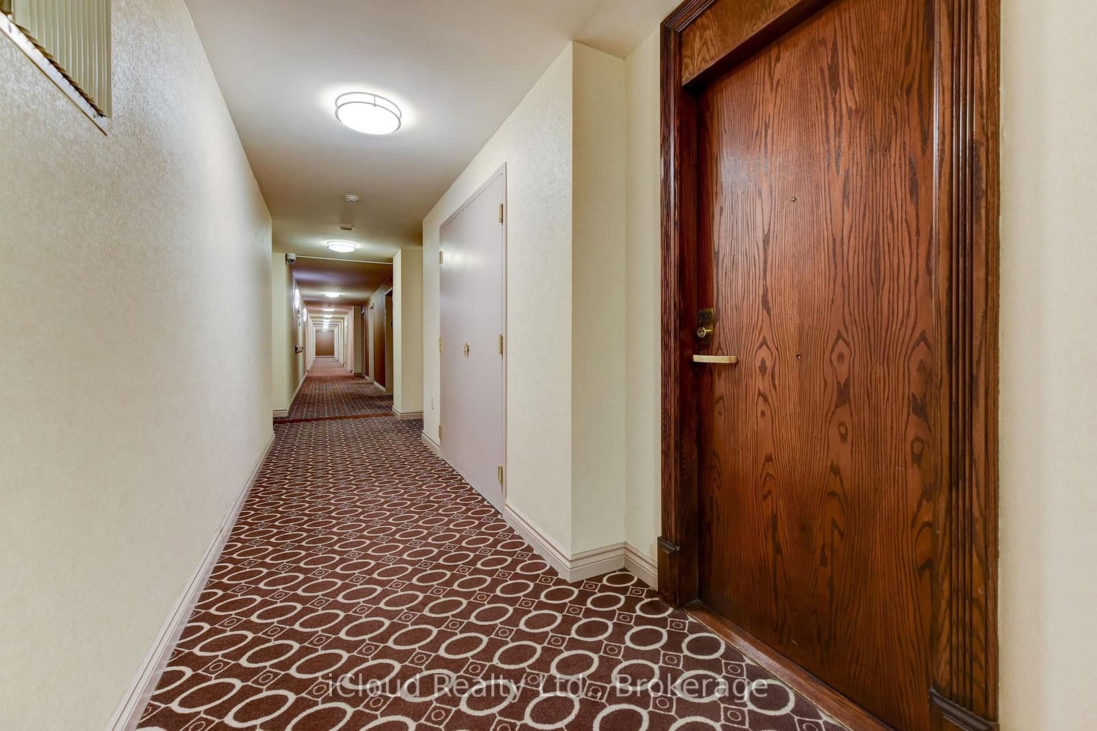 156 Enfield Place, Unit 1902 - Image 2