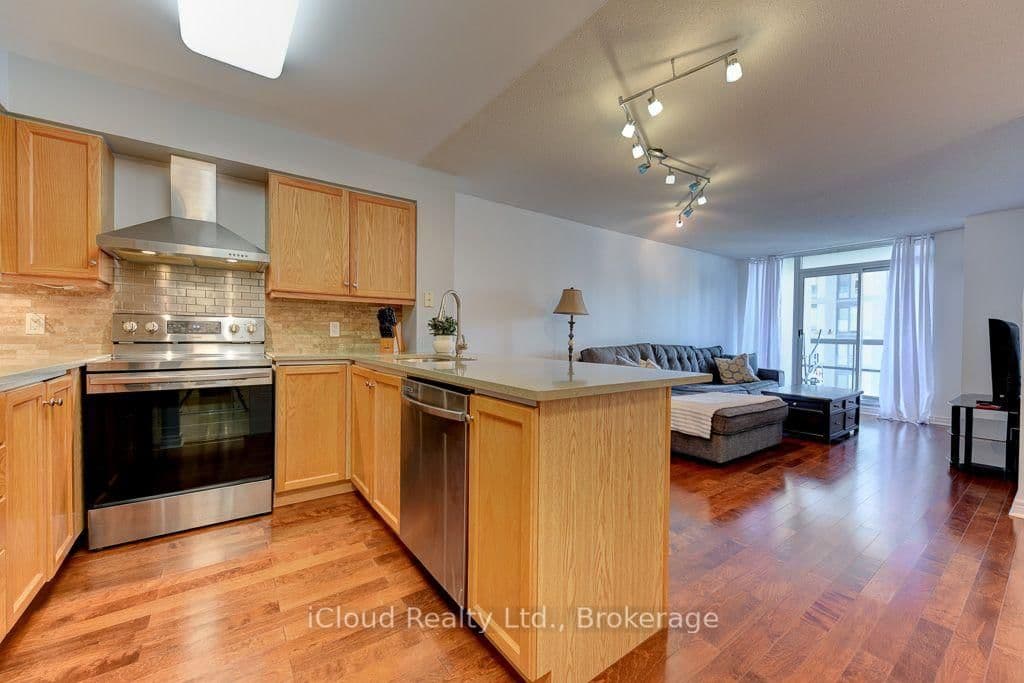 156 Enfield Place, Unit 1902 - Image 5