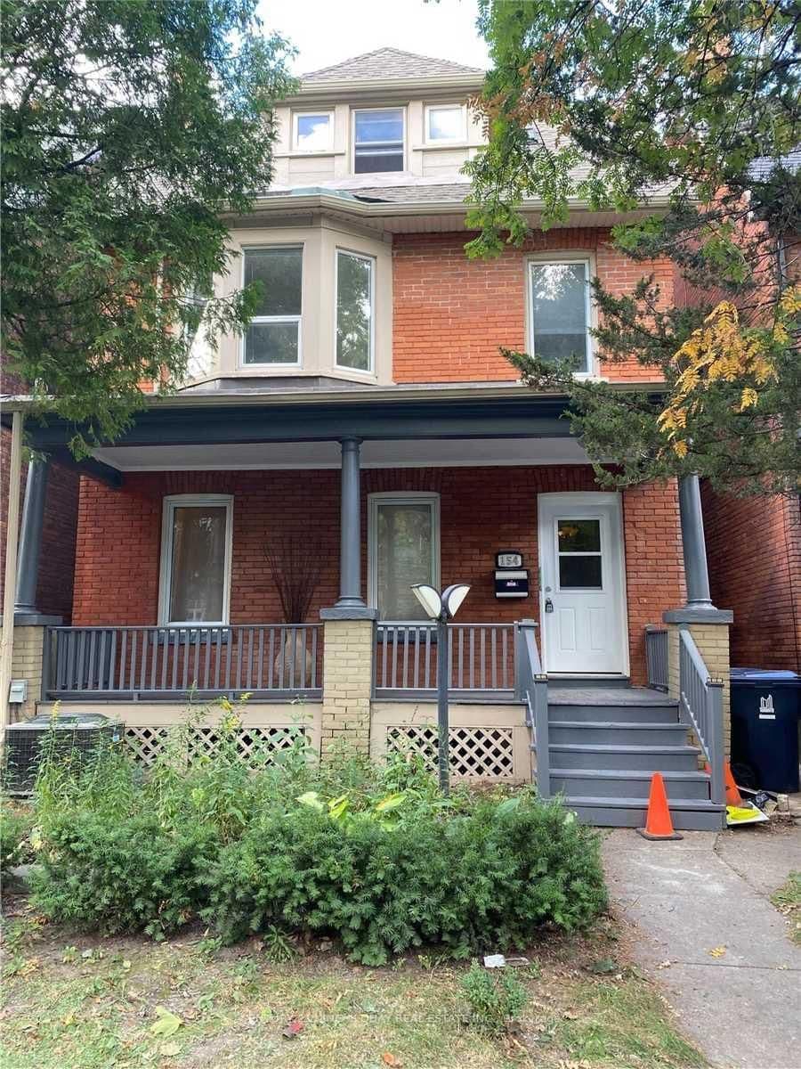 154 Sorauren Avenue, Unit 3rd Flr - Image 1