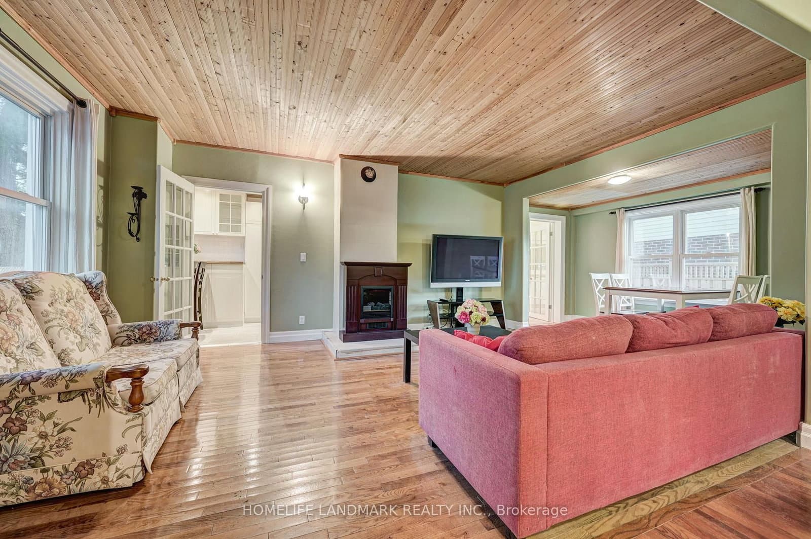 2174 New Street - Image 5