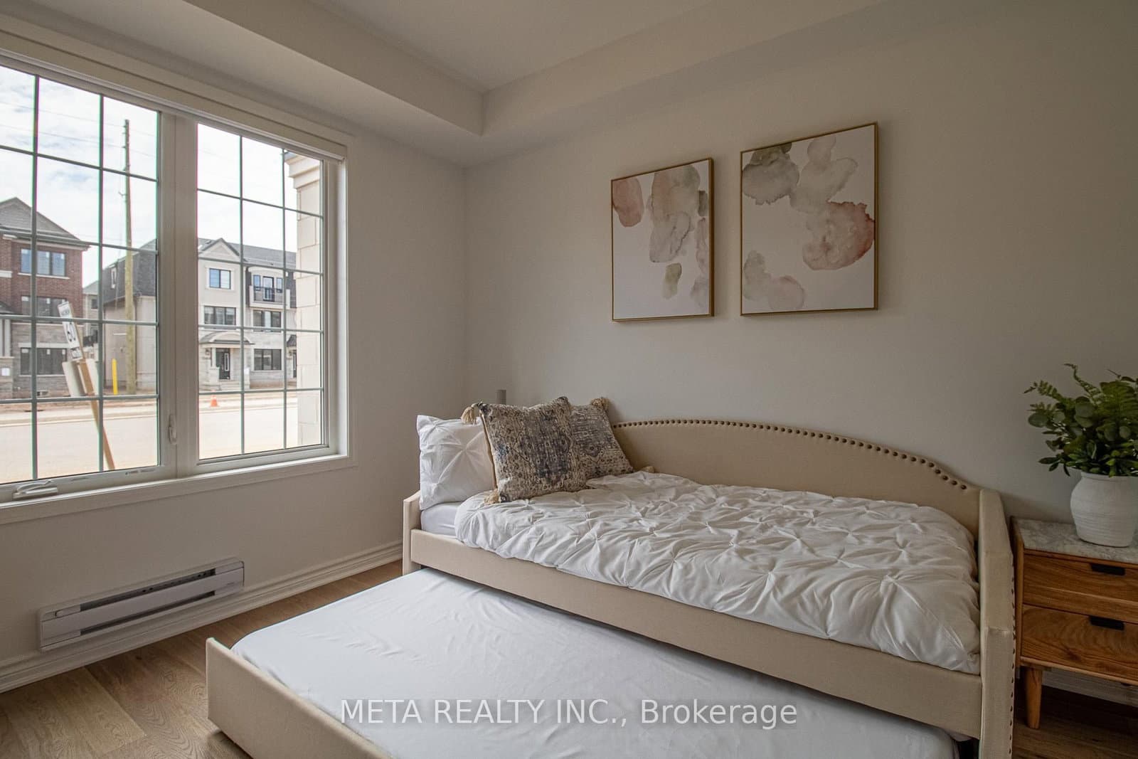 1359 William Halton Parkway - Image 4