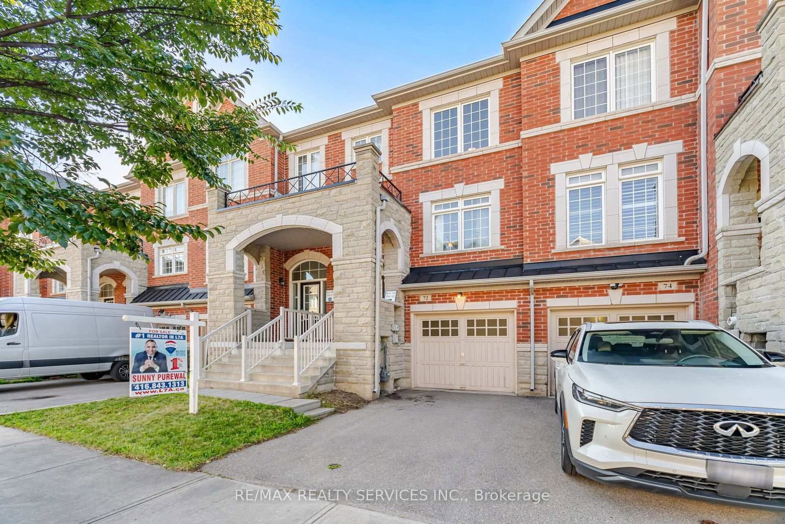 72 Rockman Crescent - Image 2