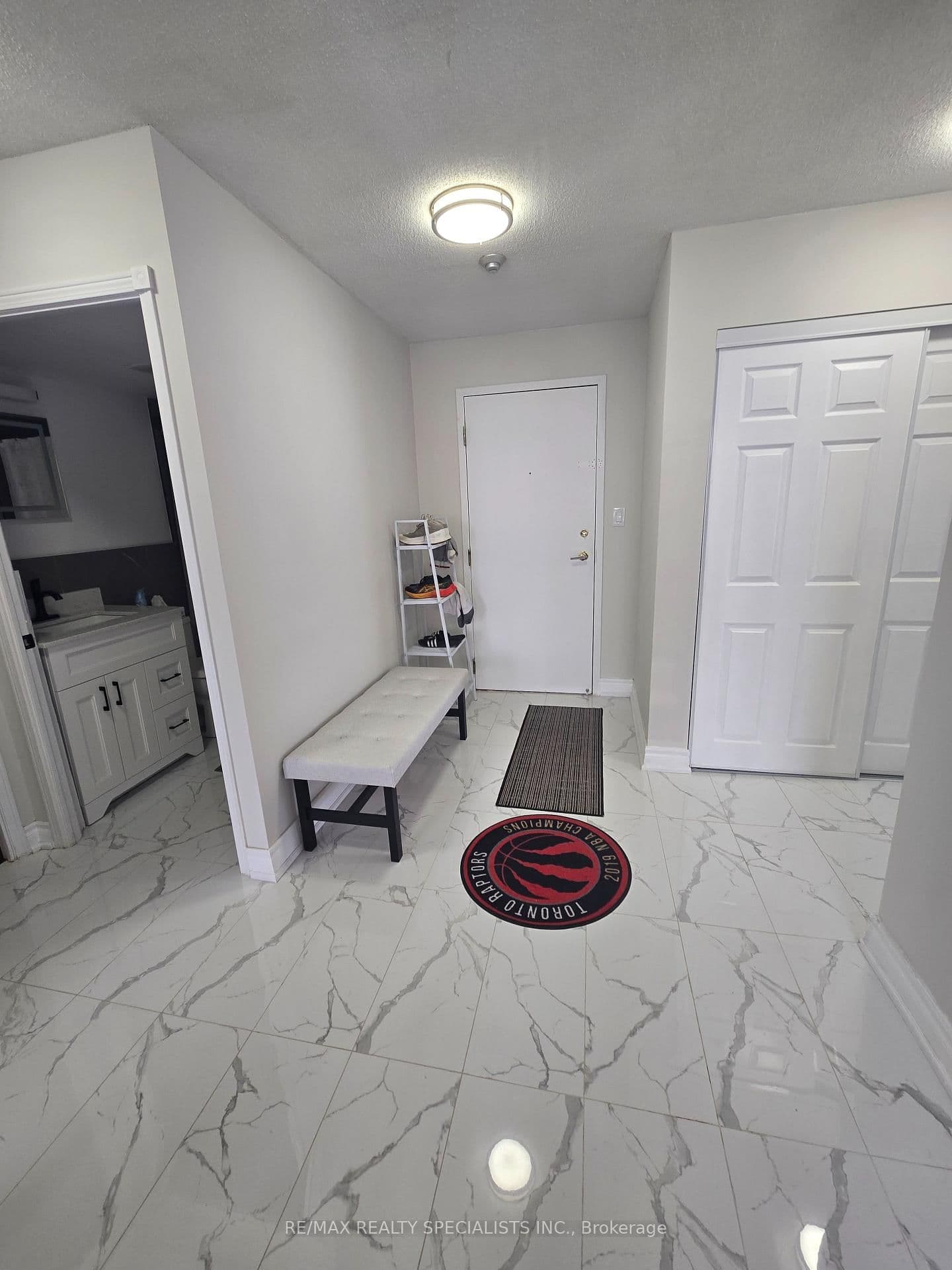 135 Hillcrest Avenue, Unit 1204(Partially Furnished) - Image 2