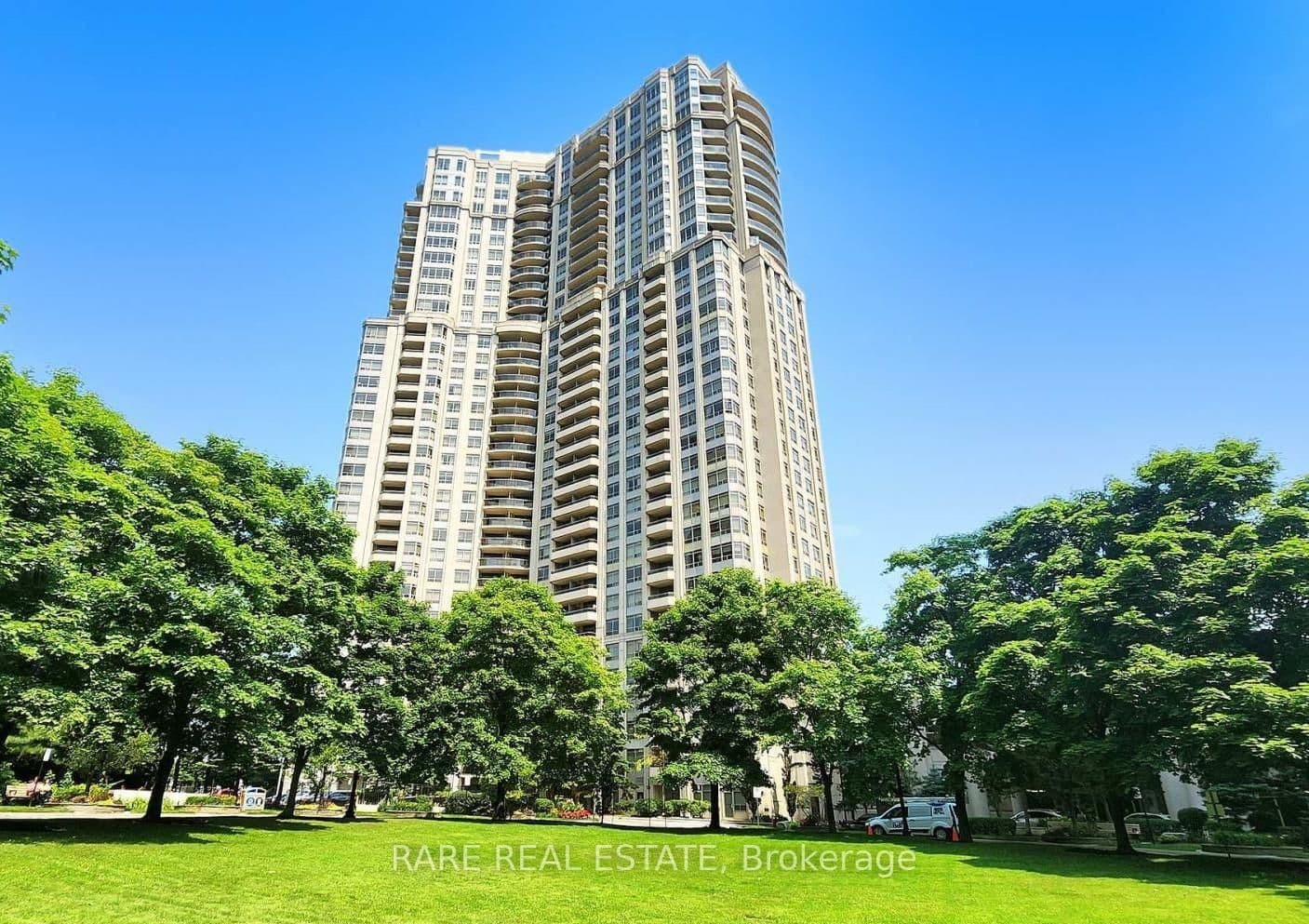 25 Kingsbridge Garden Circle, Unit TPH6 - Image 5