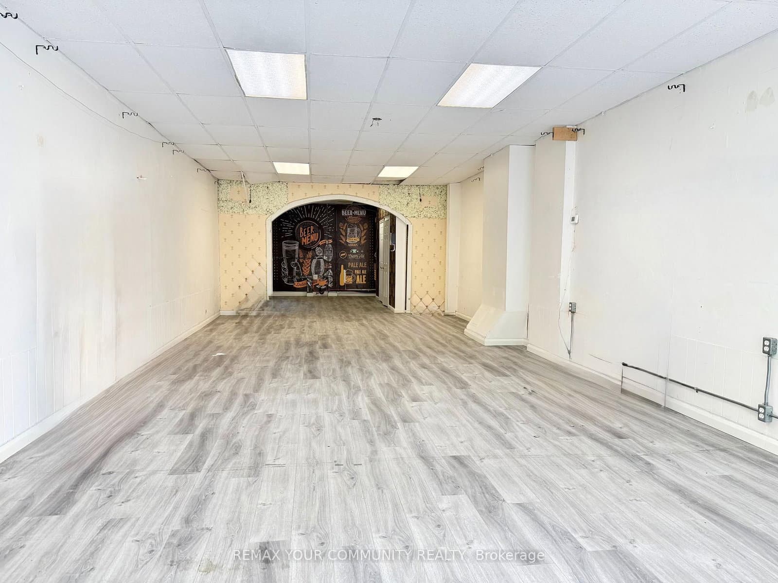 3052 Dundas Street W - Image 3