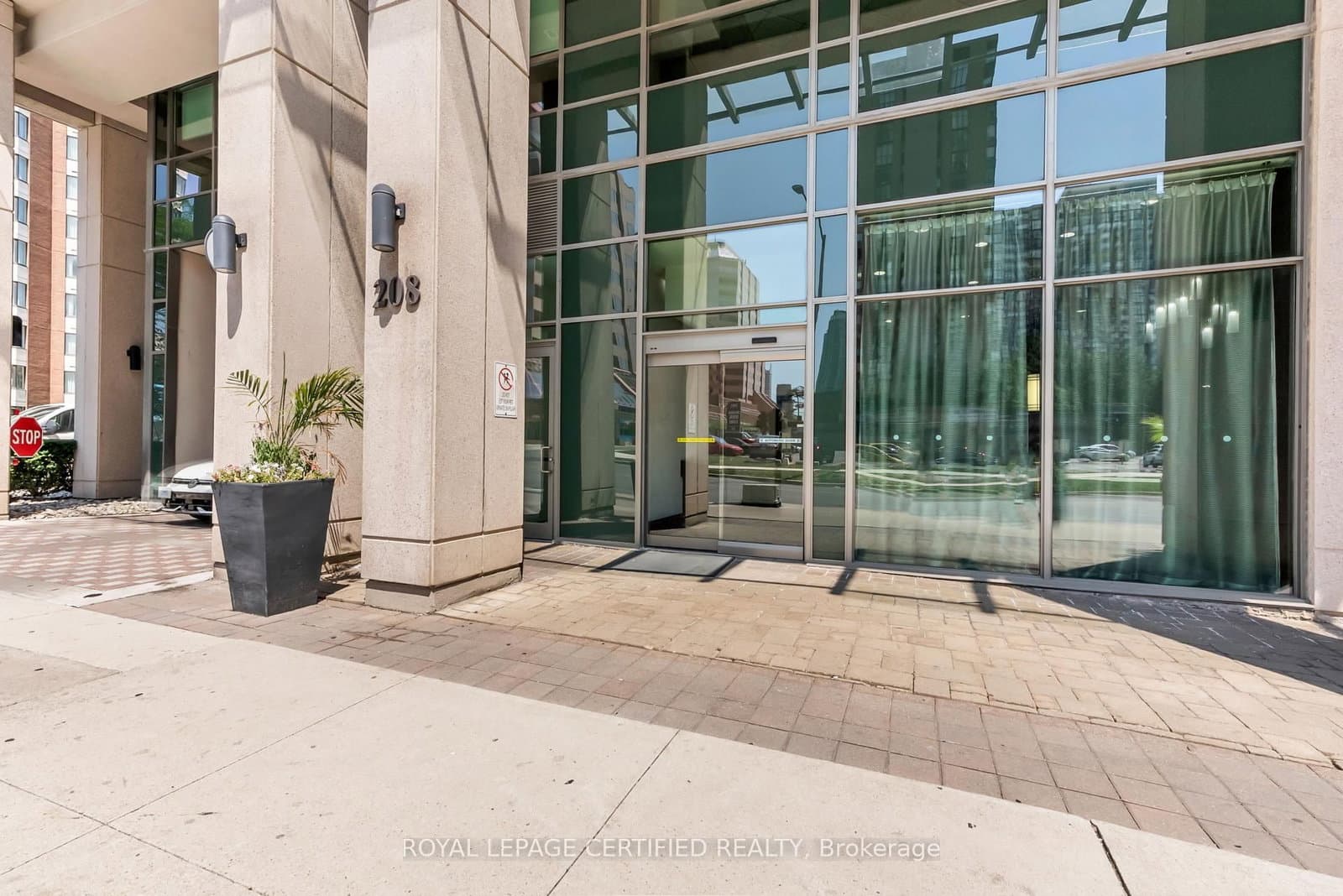 208 Enfield Place, Unit 3301 - Image 5