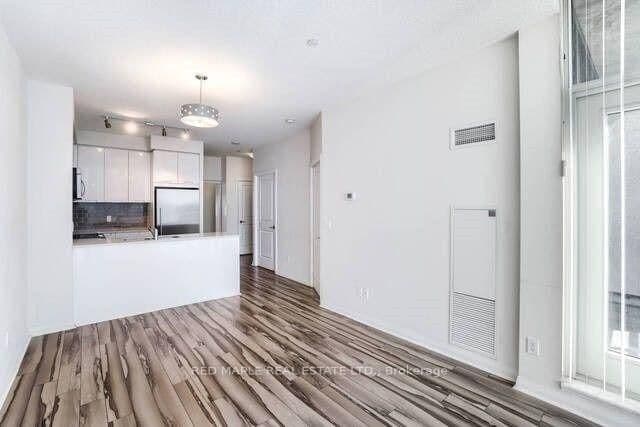 55 Eglinton Avenue W, Unit 2010 - Image 4