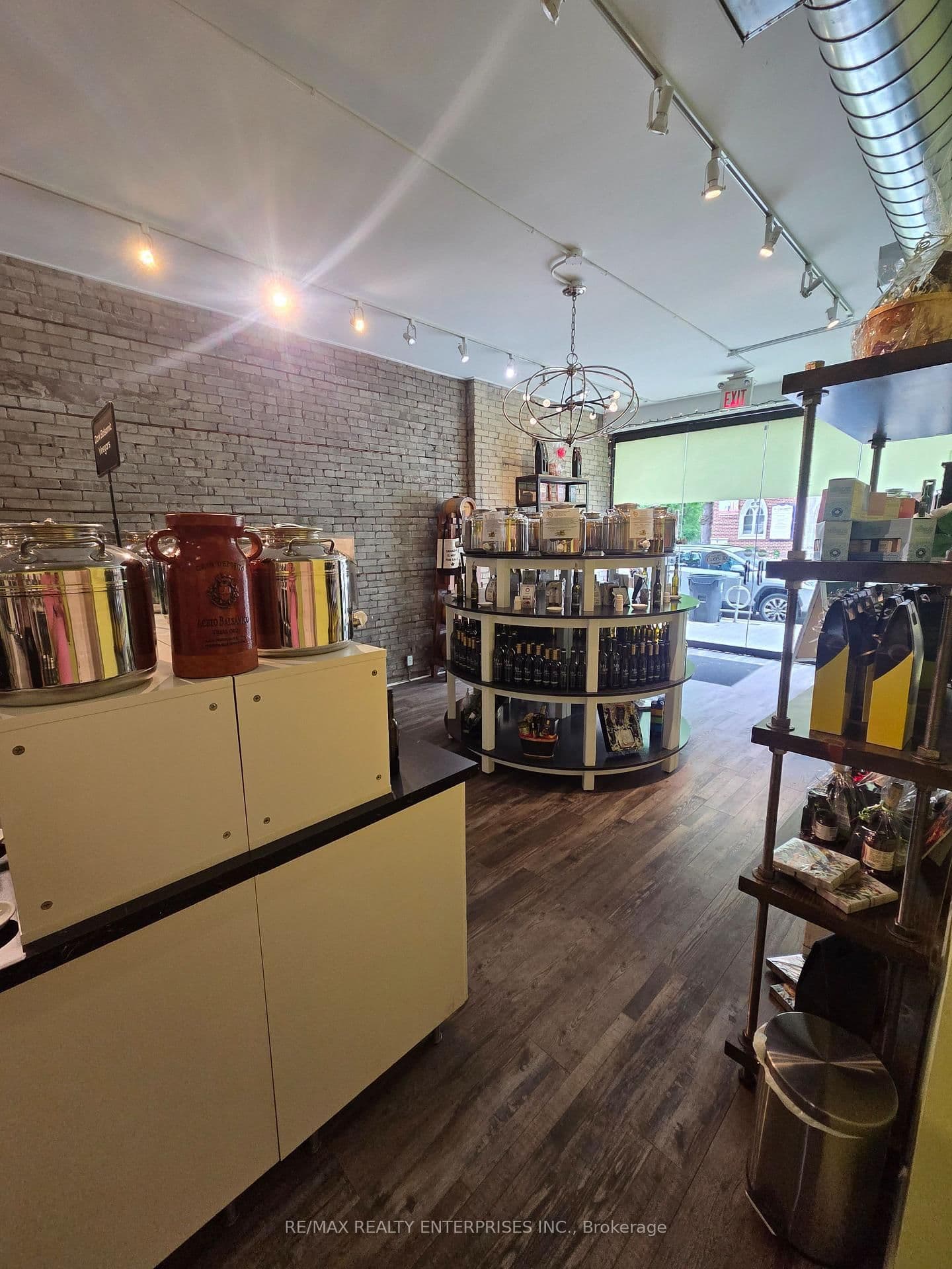 151 Roncesvalles Avenue - Image 5