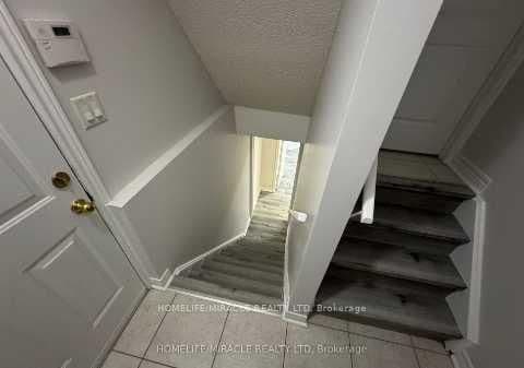 6 Sweet Briar Lane, Unit Bsmt - Image 4