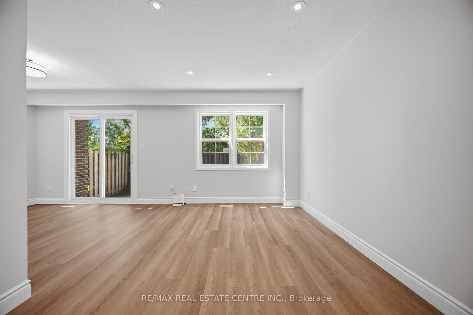1951 Rathburn Road E, Unit 177 - Image 5