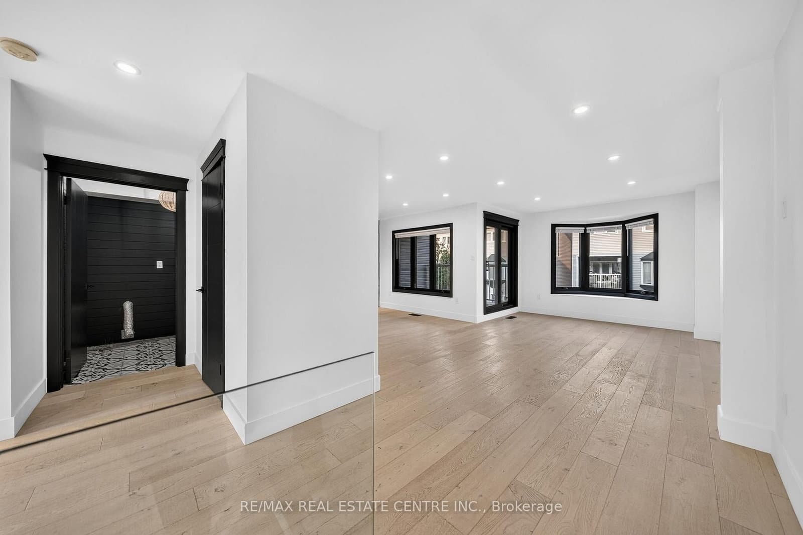 5090 Fairview Street, Unit 50 - Image 4