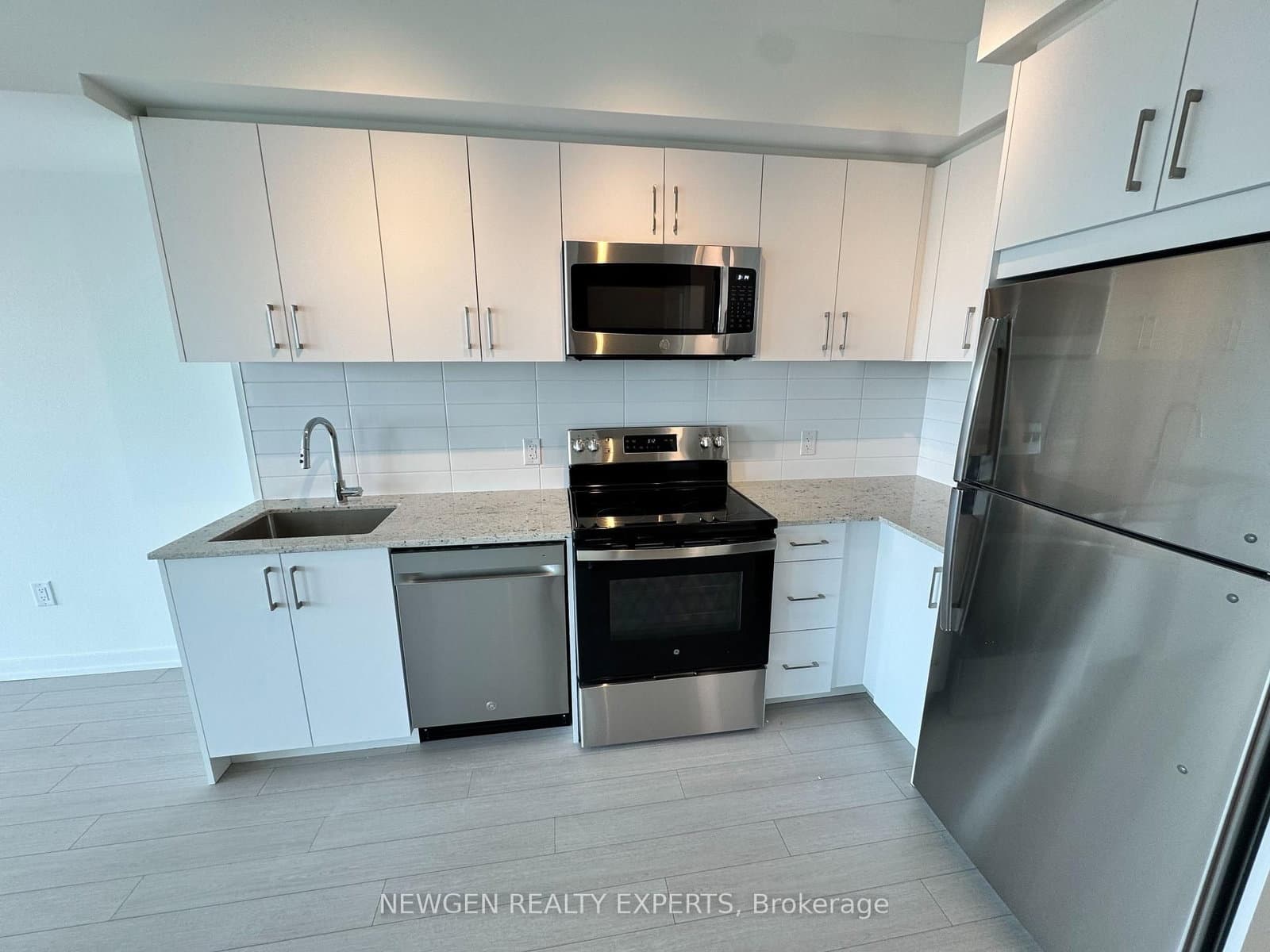 4010 Eglinton Avenue W, Unit 1201 - Image 4
