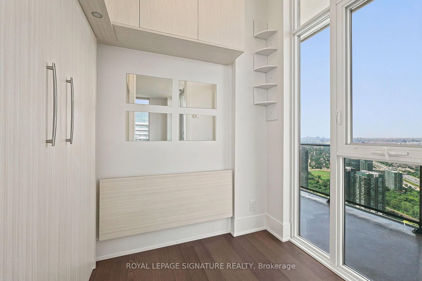 70 ANNIE CRAIG Drive, Unit LPH 1 - Image 6