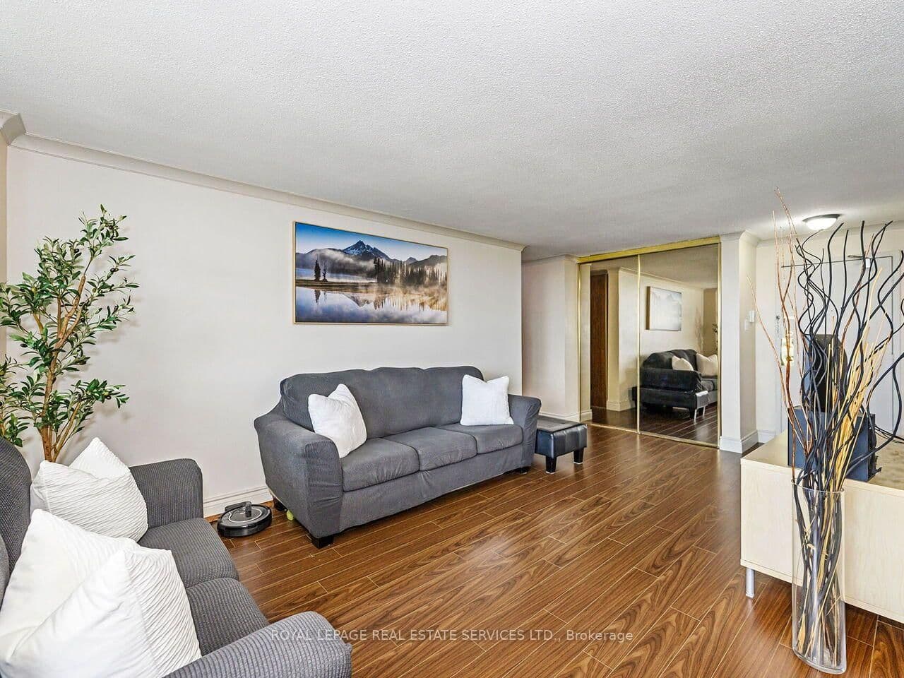 3120 Kirwin Avenue, Unit 1109 - Image 6
