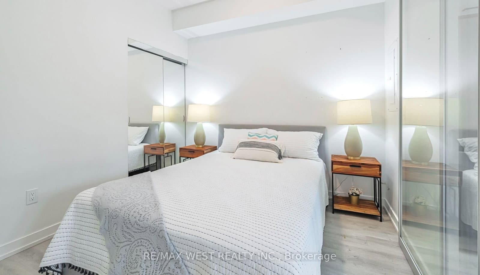 2300 St Clair Avenue W, Unit 211 - Image 4