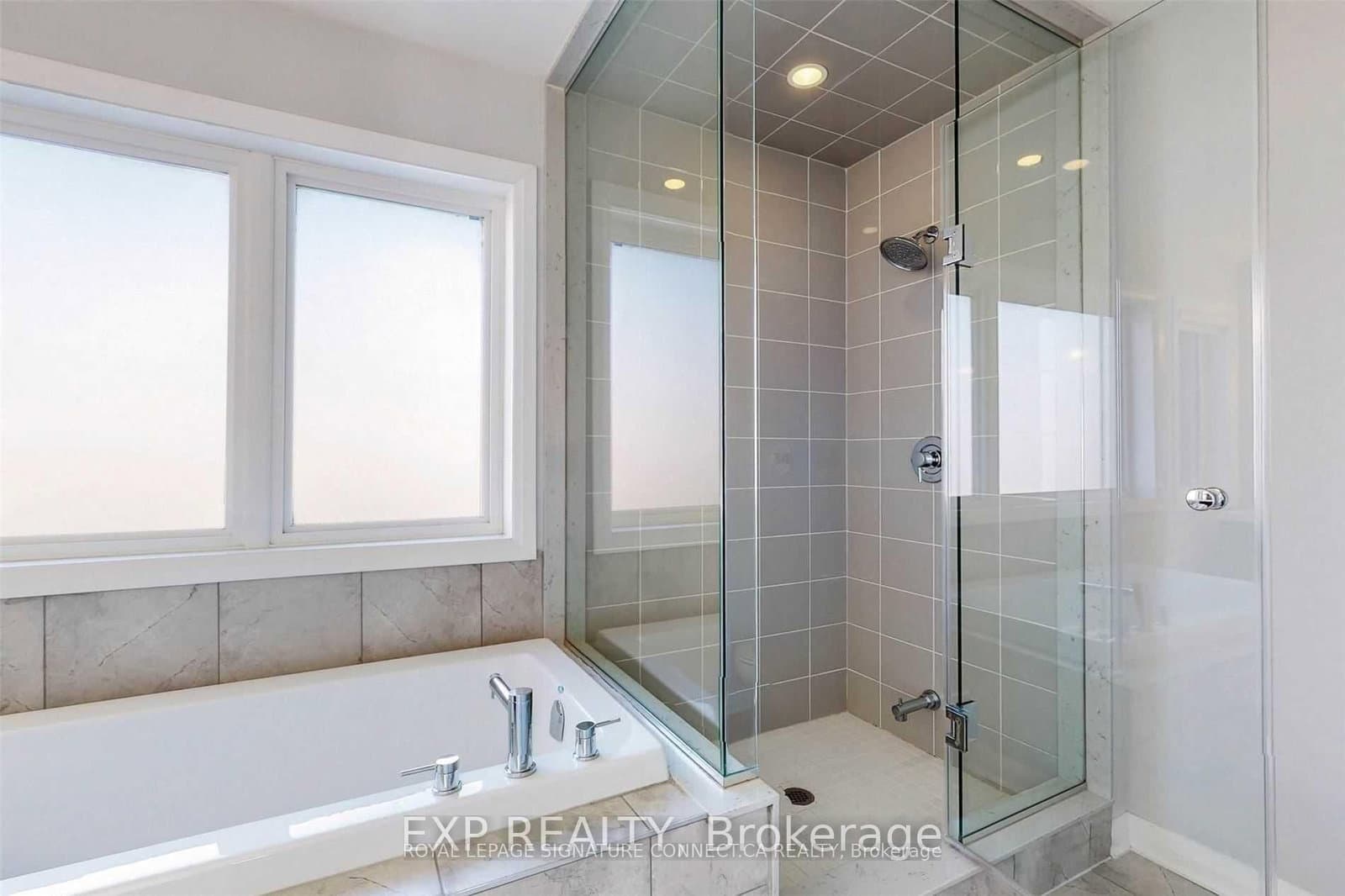 16 Caroline Carpenter Grove - Image 6