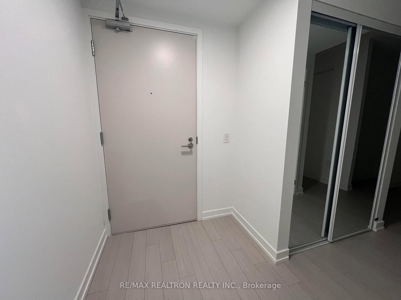 4010 Eglinton Avenue W, Unit 1012 - Image 6