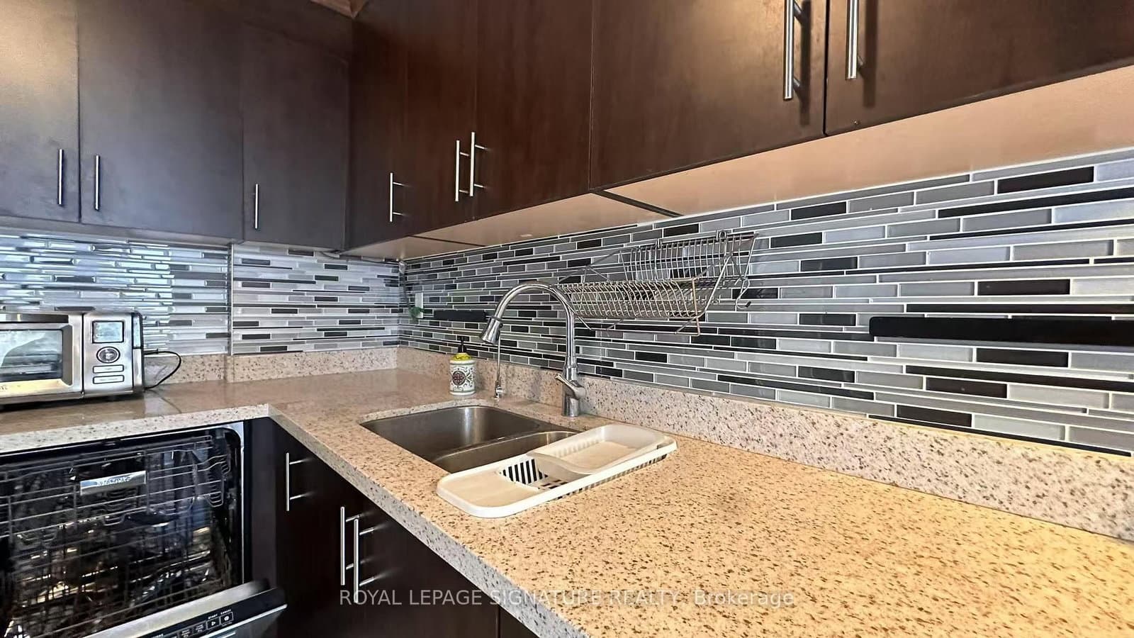2121 Roche Court, Unit 109 - Image 6