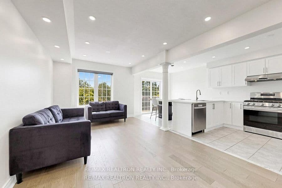 54 Panama Place - Image 5