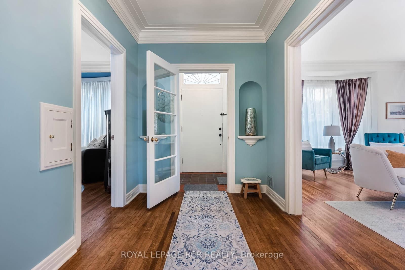 17 First Avenue - Image 4